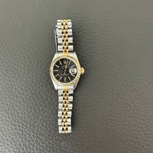 Pre-Owned Ladies Black Dial 26MM Steel & Gold